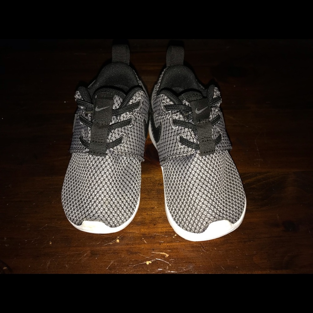 Nike Roshe one infant 5c